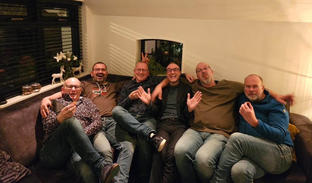 vriendenweekend vieren in ecolodge De Bosuil Westerbork